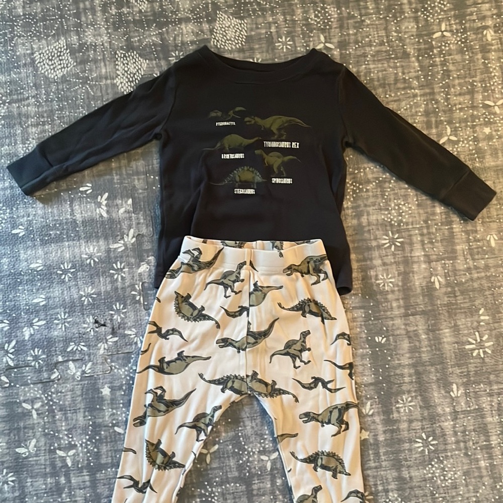 12-18M boy Old Navy Dinosaur pj set